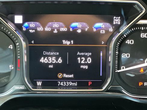 Certified 2020 GMC Sierra 2500 AT4 w/ AT4 Premium Package image 26