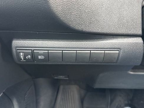 Used 2023 Toyota Corolla SE FWD image 30