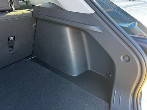 New 2026 Chevrolet Trax LS image 18