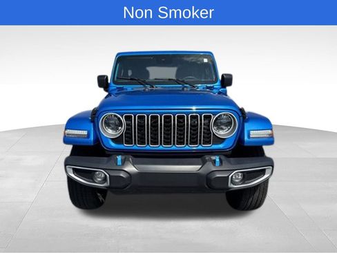 Used 2024 Jeep Wrangler Unlimited Sahara AWD/4WD image 11