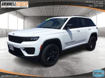 Used 2023 Jeep Grand Cherokee Altitude