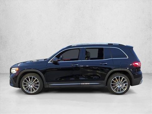 Used 2022 Mercedes-Benz GLB 250 image 9