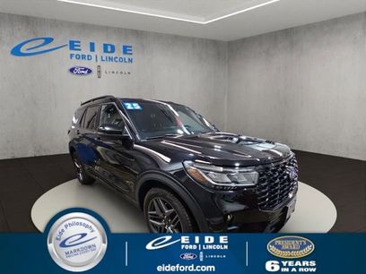 Used 2025 Ford Explorer ST