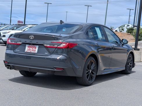 Used 2026 Toyota Camry SE w/ Convenience Package image 13