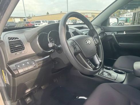 Used 2011 Kia Sorento LX w/ Convenience Pkg AWD/4WD image 20