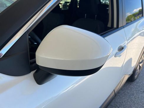 Certified 2023 Nissan Rogue SV AWD/4WD image 30