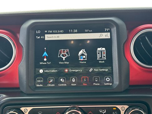 Used 2021 Jeep Gladiator Rubicon image 13