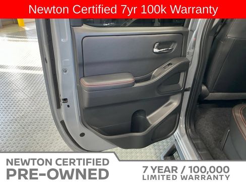 Used 2025 Nissan Frontier PRO-4X w/ Pro Premium Package AWD/4WD image 47