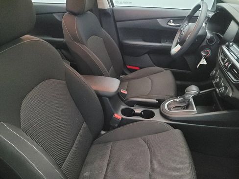 Used 2020 Kia Forte LXS image 21