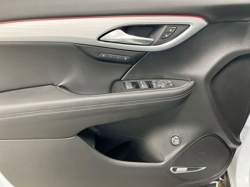 New 2026 Buick Envision Avenir image 22