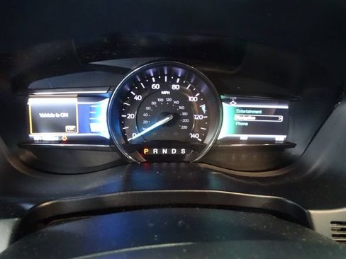 Used 2019 Ford Explorer Sport w/ Ford Safe & Smart Package AWD/4WD image 19