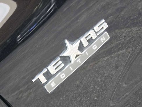 Used 2019 Chevrolet Silverado 1500 LTZ image 10