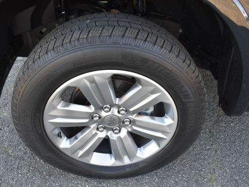 Used 2018 Ford F150 King Ranch w/ Equipment Group 601A Luxury image 33