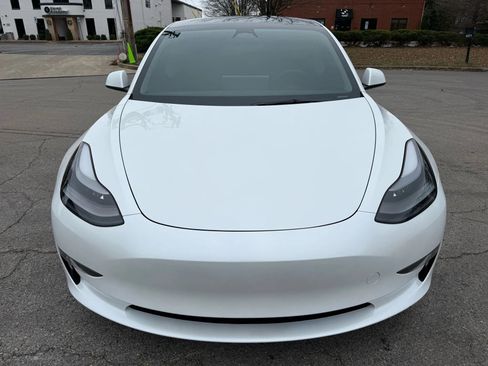 Used 2023 Tesla Model 3 Standard Range image 10