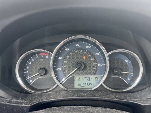 Used 2015 Toyota Corolla LE image 14