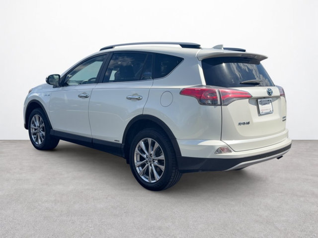 Used 2017 Toyota RAV4 Limited AWD/4WD image 3