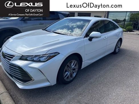 Used 2021 Toyota Avalon XLE AWD/4WD image 1