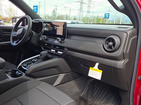 New 2026 Chevrolet Colorado Trail Boss AWD/4WD image 7