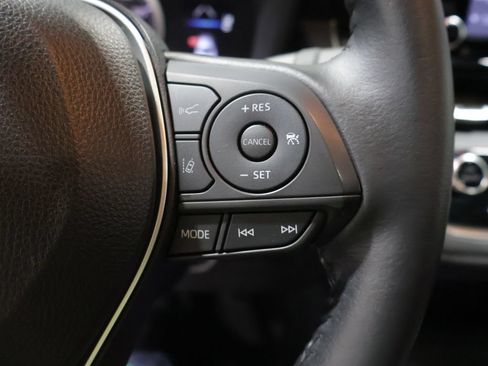 Used 2021 Toyota Corolla SE w/ SE Premium Package FWD image 34