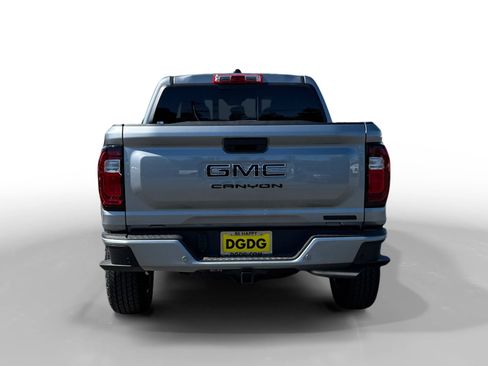 New 2026 GMC Canyon Elevation w/ LPO, Black Badging Package RWD image 4