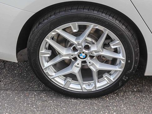 Used 2025 BMW 330i Sedan w/ Premium Package image 8