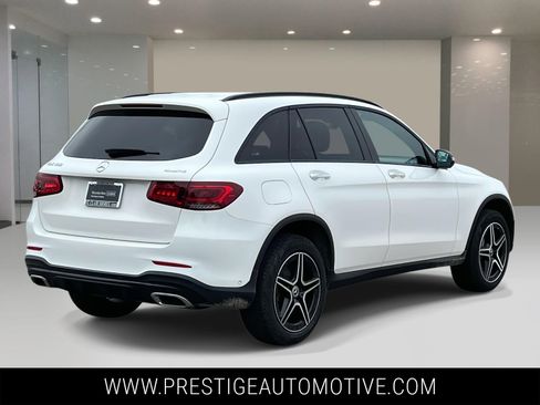 Used 2022 Mercedes-Benz GLC 300 4MATIC image 5