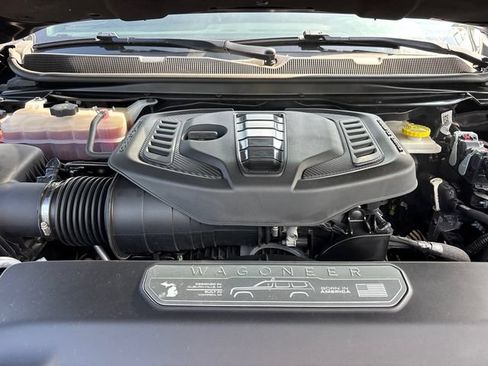 Used 2024 Jeep Wagoneer Series II w/ Rear Seat Video Group 1 AWD/4WD image 36