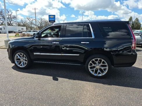 Used 2018 Cadillac Escalade Platinum image 7