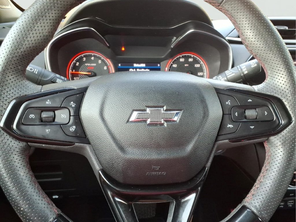 Used 2022 Chevrolet TrailBlazer RS w/ Sun and Liftgate Package FWD image 12