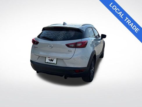 Used 2018 MAZDA CX-3 Touring FWD image 3