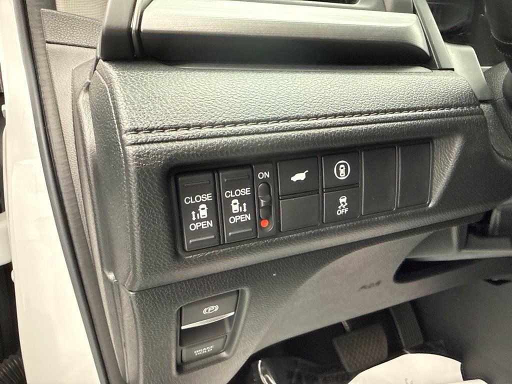 Used 2024 Honda Odyssey EX-L image 20
