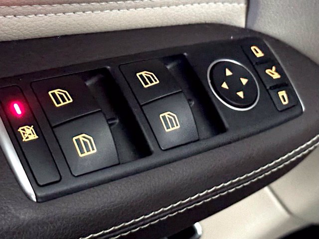 Certified 2018 Mercedes-Benz GLE 350 4MATIC image 39