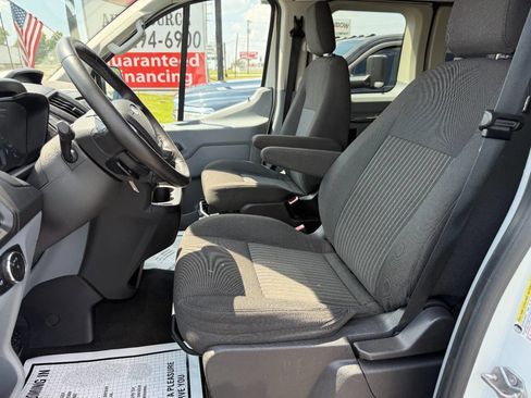 Used 2016 Ford Transit 350 XL image 8