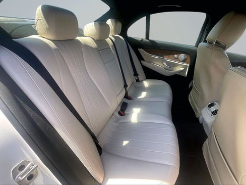 Used 2019 Mercedes-Benz E 300 w/ Premium 1 Package image 27
