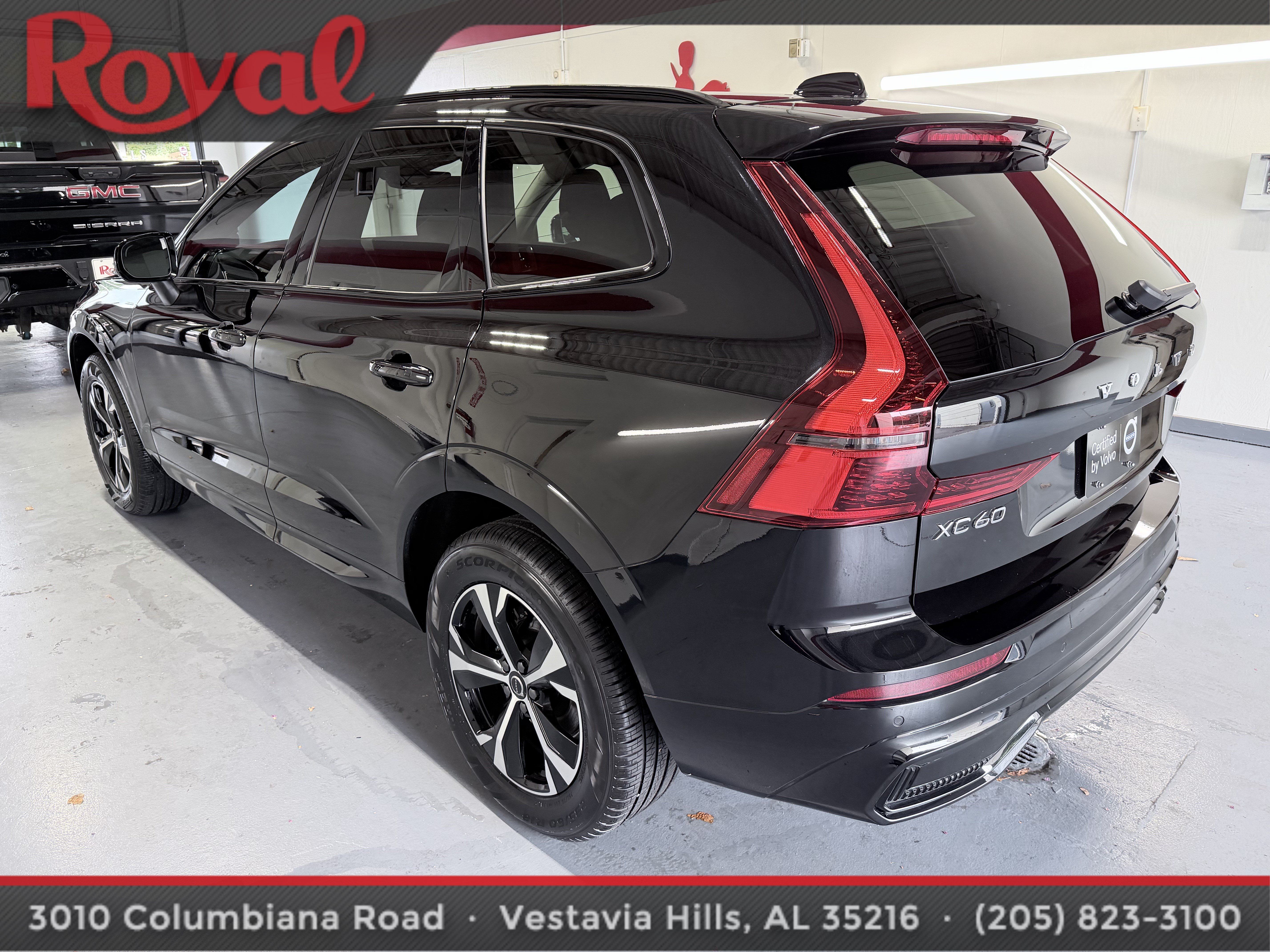 Certified 2026 Volvo XC60 B5 Core AWD/4WD image 6