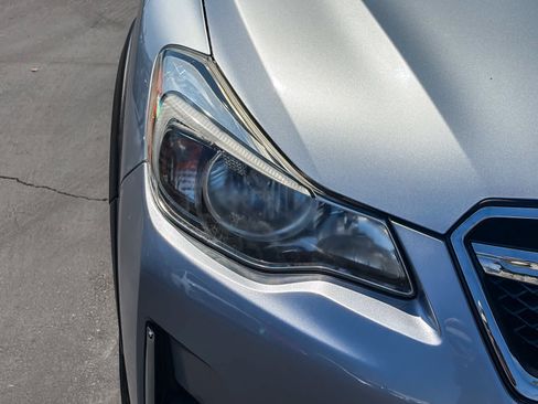 Used 2017 Subaru Crosstrek 2.0i Limited AWD/4WD image 7