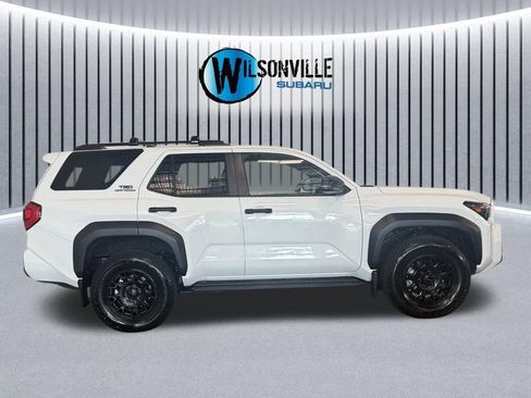 Used 2025 Toyota 4Runner TRD Off-Road AWD/4WD image 15