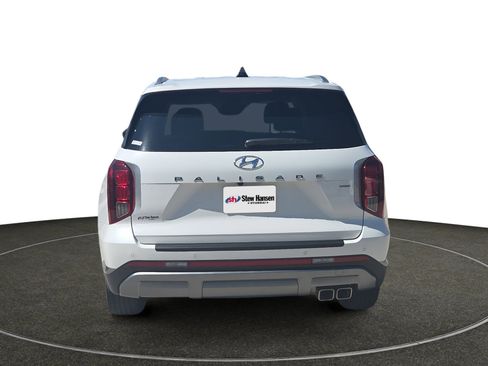 Used 2023 Hyundai Palisade SEL AWD/4WD image 5