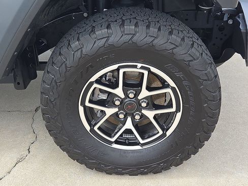 Used 2026 Jeep Wrangler Unlimited Rubicon AWD/4WD image 7