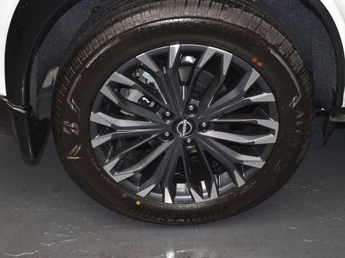 New 2026 Nissan Rogue Platinum w/ Platinum Premium Package image 5