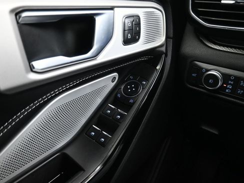 Used 2022 Ford Explorer ST w/ Equipment Group 401A image 10