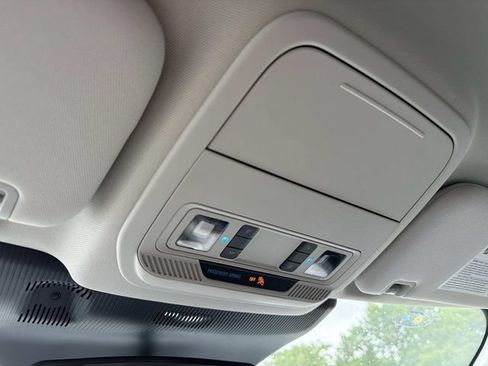 New 2026 Ford Explorer Active RWD image 31