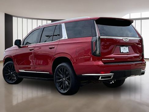 Used 2024 Cadillac Escalade Premium Luxury AWD/4WD image 12