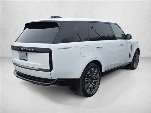 New 2026 Land Rover Range Rover Long Wheelbase SE image 5