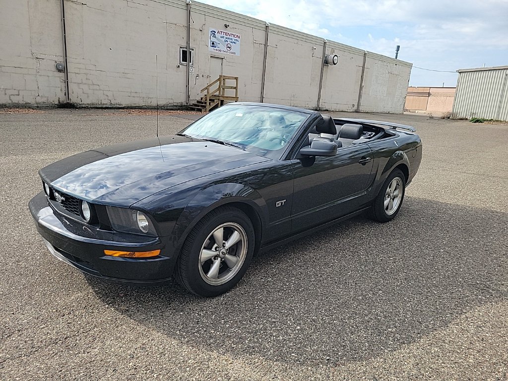 Used 2007 Ford Mustang GT Premium RWD image 25