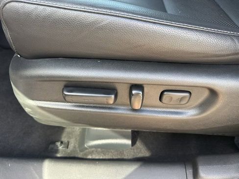 Used 2025 Honda Ridgeline RTL image 11