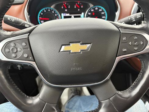 Used 2018 Chevrolet Traverse High Country image 24