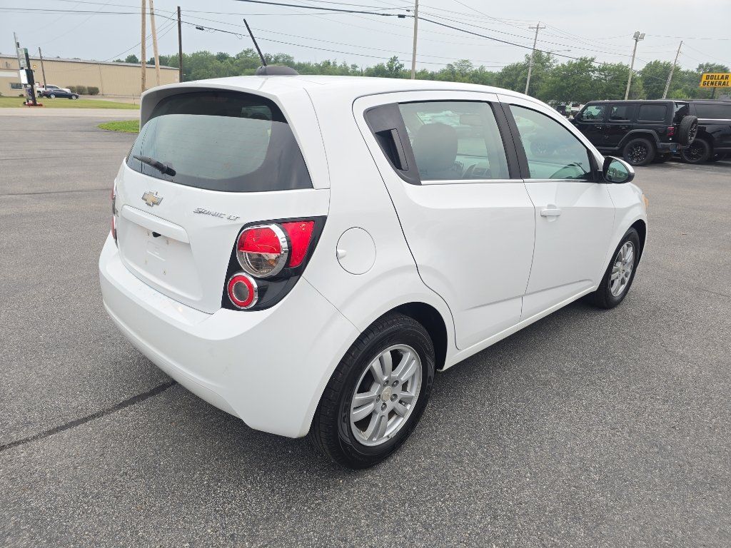 Used 2016 Chevrolet Sonic LT FWD image 6