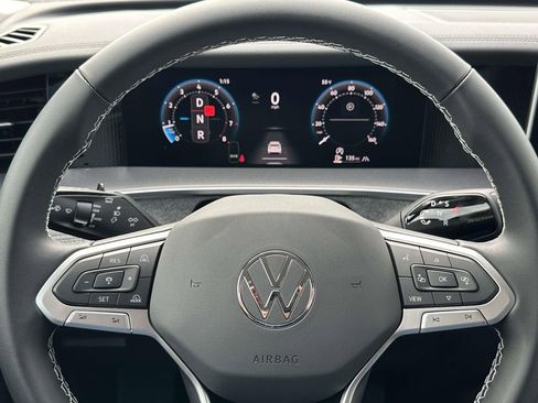 New 2025 Volkswagen Tiguan S AWD/4WD image 15