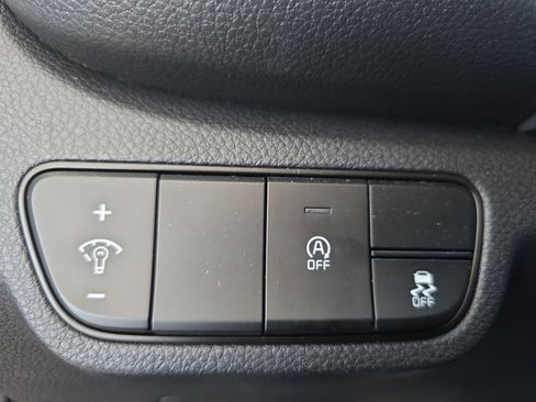 Certified 2025 Kia Seltos LX image 25